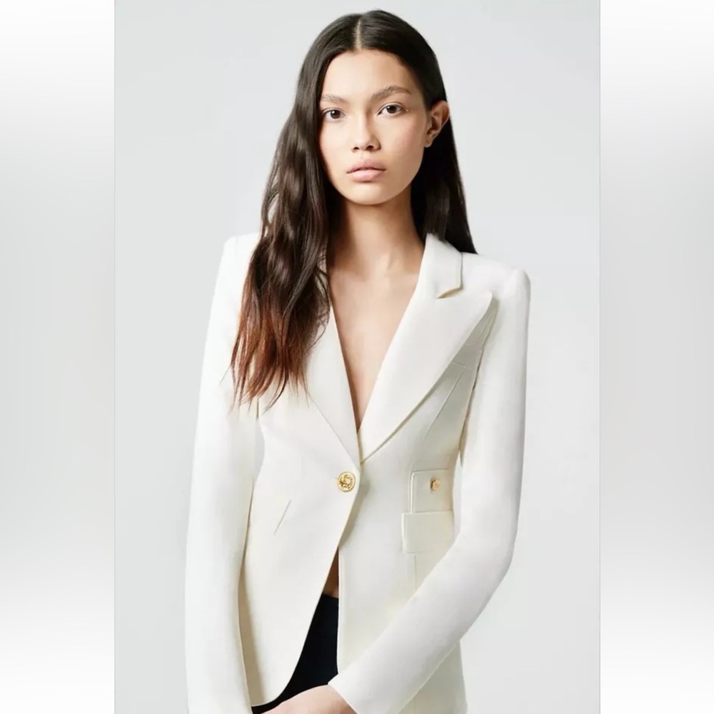 NWT Duchess Blazer. Never worn in excellent condition